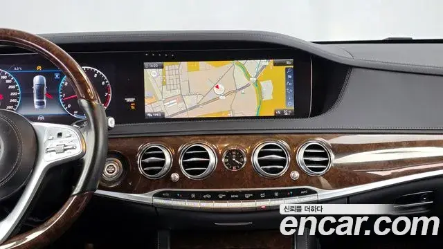 Mercedes-Benz S-Class 2018 — Şəkil 8/20