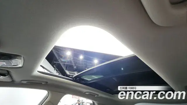 Genesis GV70 2023 — Photo 7/20