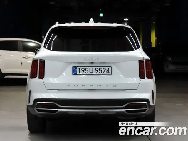 Kia Sorento 2021 — Photo 14/20