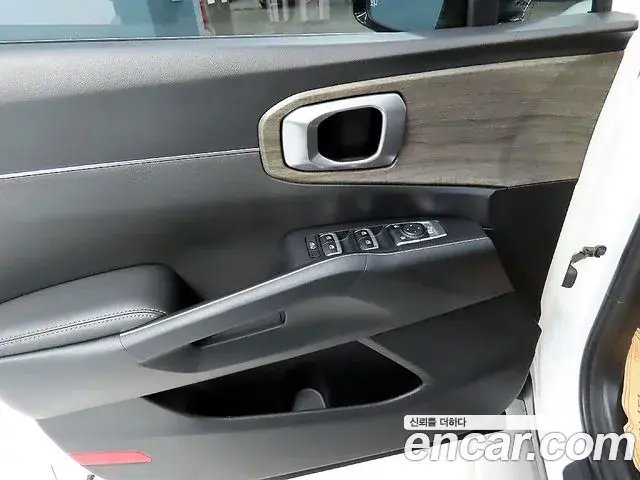 Kia Sorento 2021 — Photo 9/20