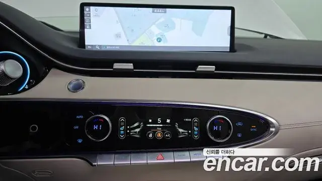 Genesis GV70 2022 — Şəkil 2/20