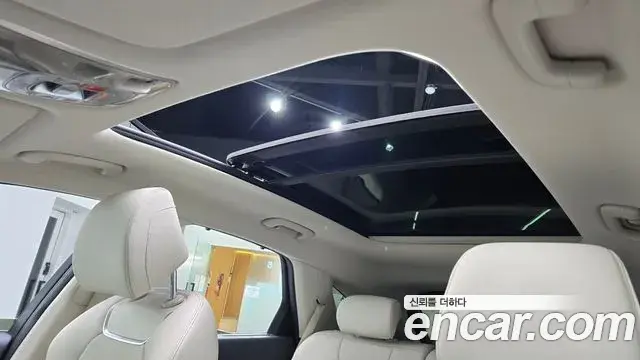 Genesis GV70 2022 — Şəkil 19/20