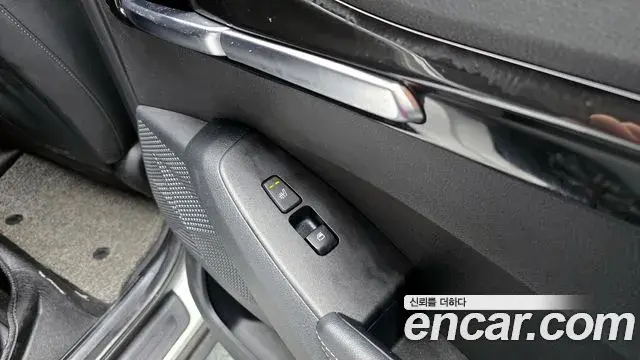 Kia Seltos 2022 — Şəkil 9/20