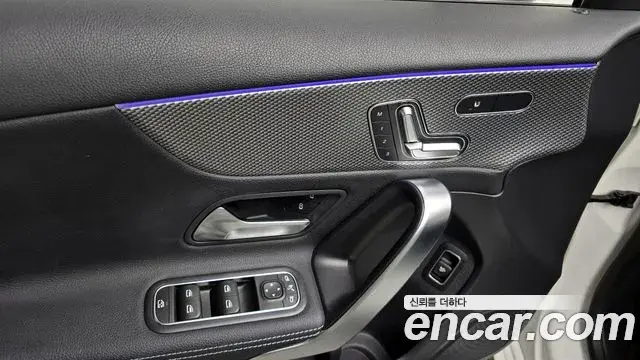 Mercedes-Benz A-Class 2021 — Şəkil 11/20