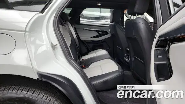 Land Rover Range Rover Evoque 2022 — Photo 20/20