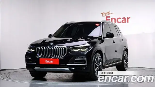 BMW X5 2021 — Photo 12/20