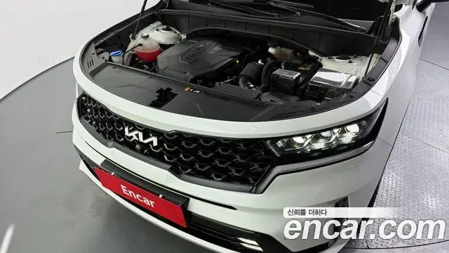 Kia Sorento 2022 — Şəkil 8/20