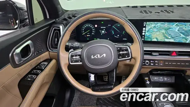 Kia Sorento 2024 — ფოტო 16/20