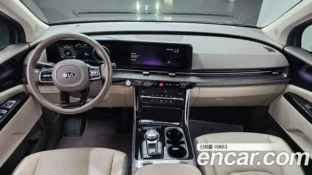 Kia Carnival 2021 — Фото 7/20