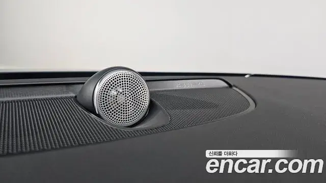 Volvo V60 Cross Country 2021 — ფოტო 16/21