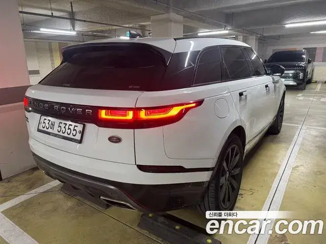 Land Rover Range Rover Velar 2018 — Photo 20/20
