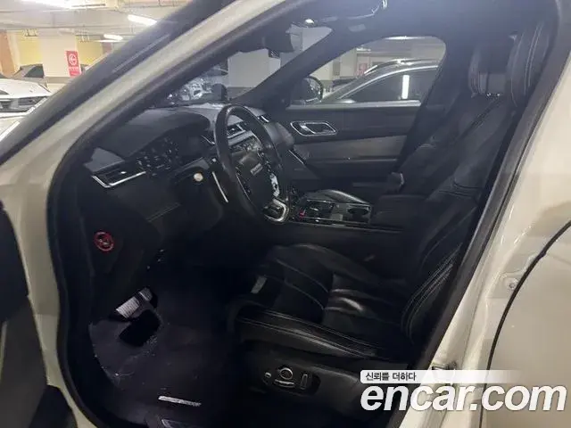 Land Rover Range Rover Velar 2018 — Photo 1/20