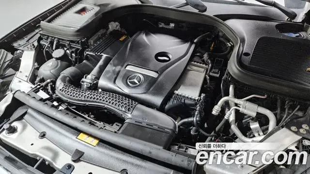 Mercedes-Benz GLC-Class 2019 — Şəkil 16/20