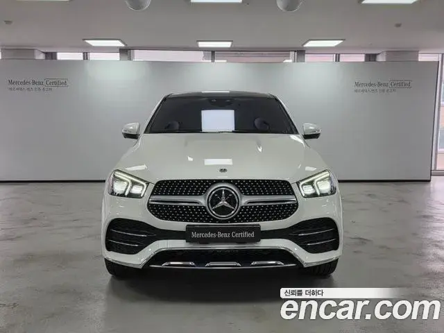Mercedes-Benz GLE-Class 2023 — ფოტო 13/17
