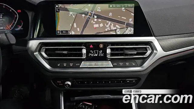 BMW 3 Series 2022 — Şəkil 16/20