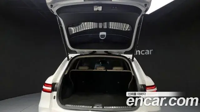 Genesis GV70 2021 — Şəkil 19/20