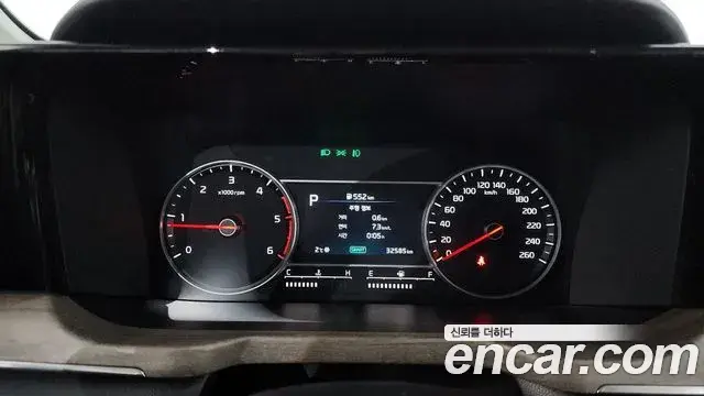 Kia Sorento 2021 — Фото 8/20