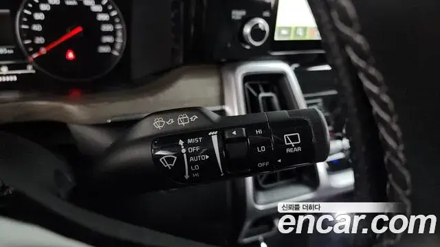 Kia Sorento 2021 — Фото 14/20