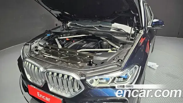 BMW X6 2021 — ფოტო 13/20