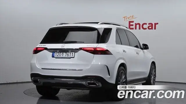 Mercedes-Benz GLE-Class 2024 — Şəkil 13/20