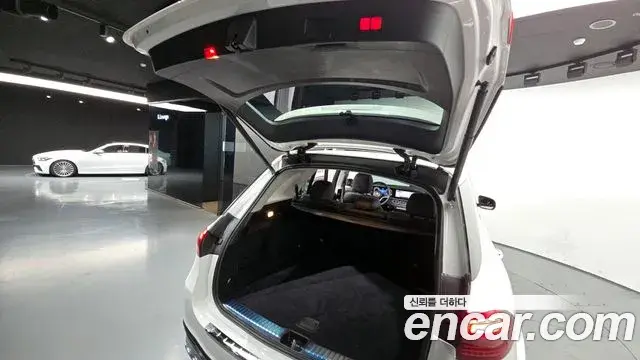 Mercedes-Benz GLE-Class 2024 — Şəkil 16/20