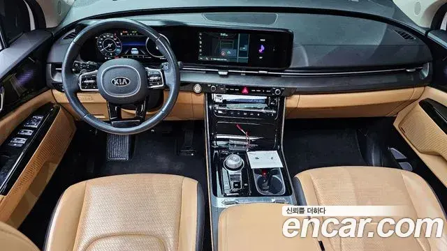 Kia Carnival 2021 — Фото 7/20