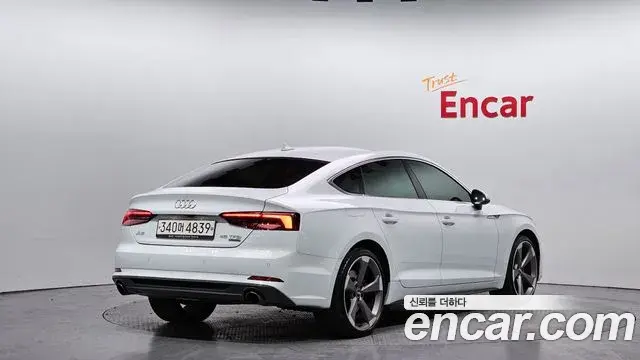 Audi A5 2019 — Photo 1/20