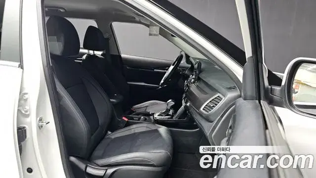 Kia Seltos 2021 — Photo 17/20