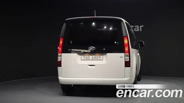 Hyundai Staria 2021 — Şəkil 10/20