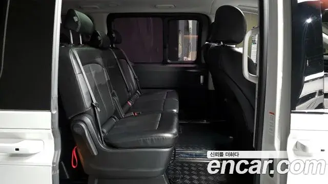 Hyundai Staria 2021 — Şəkil 7/20
