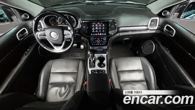 Jeep Grand Cherokee 2020 — Фото 7/20