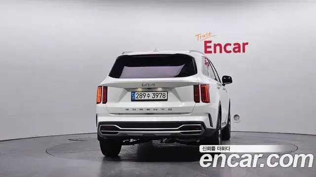 Kia Sorento 2021 — ფოტო 5/20