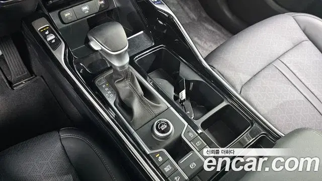 Kia Sorento 2021 — ფოტო 9/20