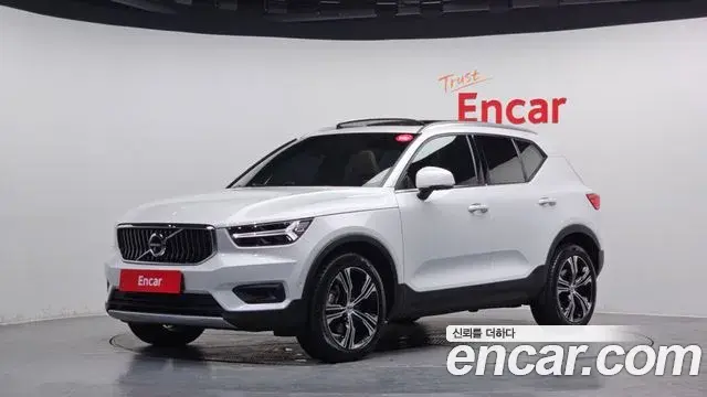Volvo XC40 2019 — Şəkil 2/20