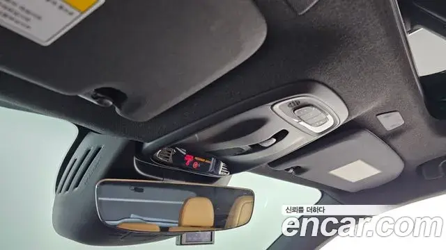 Volvo XC40 2019 — Şəkil 8/20