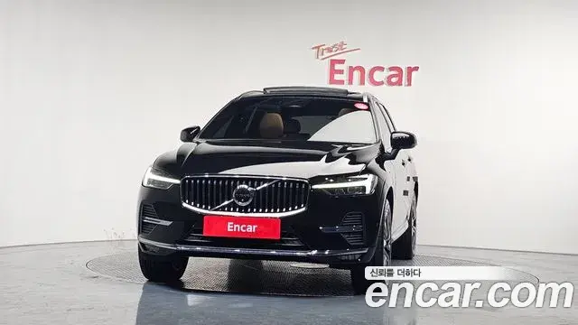 Volvo XC60 2021 — Şəkil 19/20