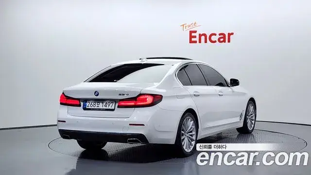 BMW 5 Series 2023 — Photo 3/20