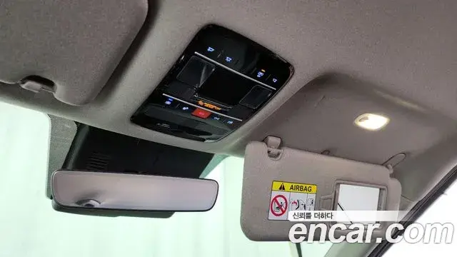 Hyundai Santa Fe 2023 — Şəkil 10/20