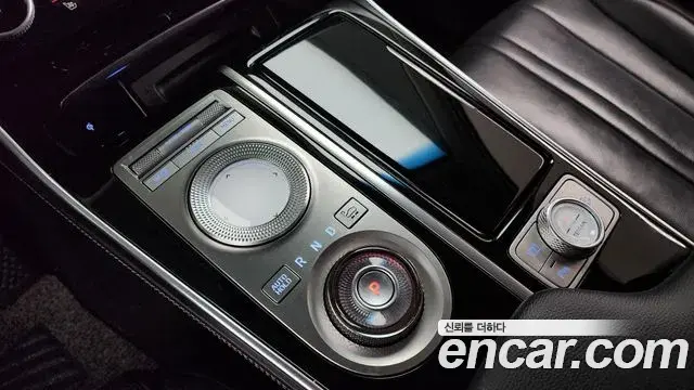 Genesis GV80 2020 — Şəkil 15/20