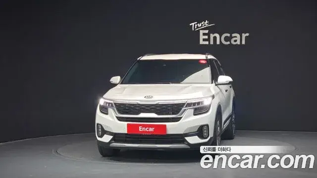 Kia Seltos 2020 — Photo 1/20
