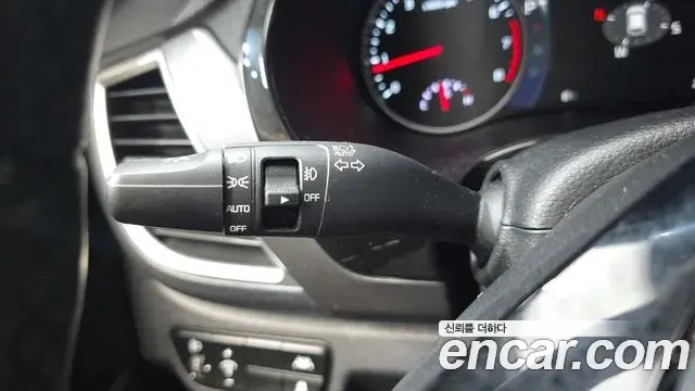 Kia Seltos 2020 — Photo 6/20