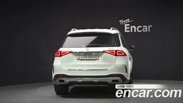 Mercedes-Benz GLE-Class 2019 — Şəkil 3/20