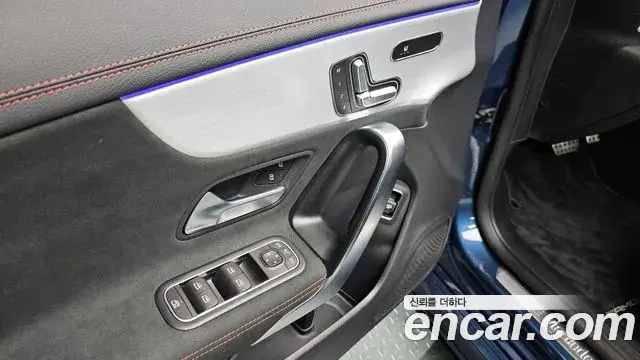 Mercedes-Benz CLA-Class 2021 — Фото 16/20