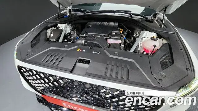 Genesis GV70 2023 — ფოტო 7/20