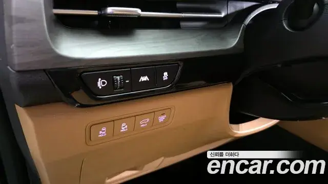 Kia Carnival 2023 — Фото 14/20