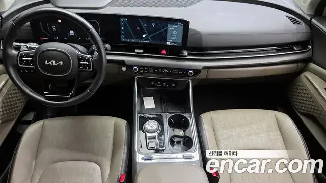 Kia Carnival 2023 — Фото 7/20