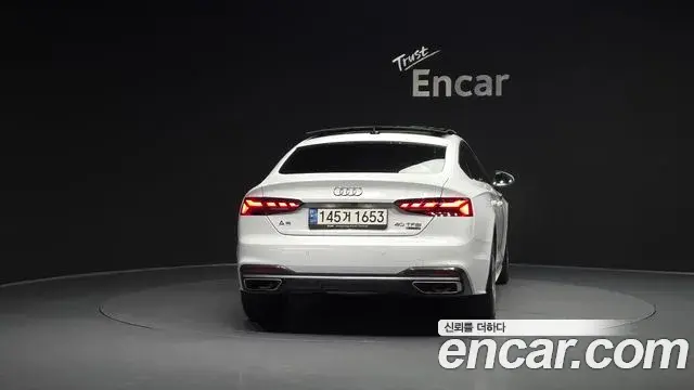 Audi A5 2021 — Photo 19/20