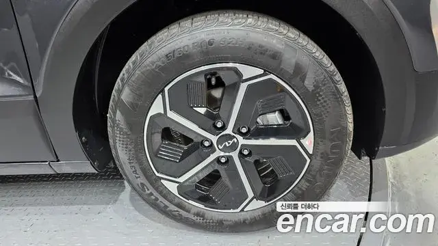 Kia Niro 2025 — ფოტო 6/20