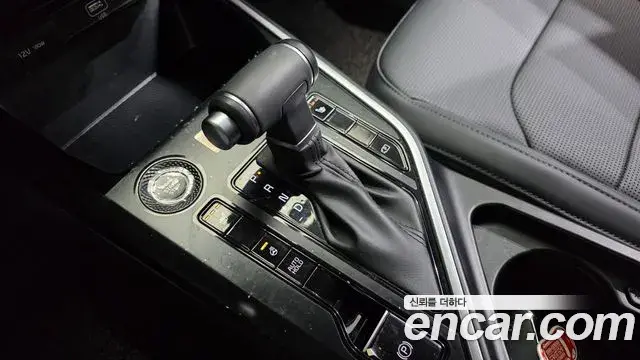 Kia Niro 2025 — ფოტო 19/20