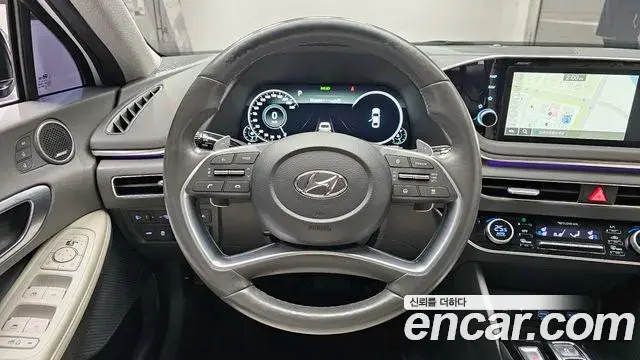 Hyundai Sonata Hybrid 2021 — Şəkil 15/20
